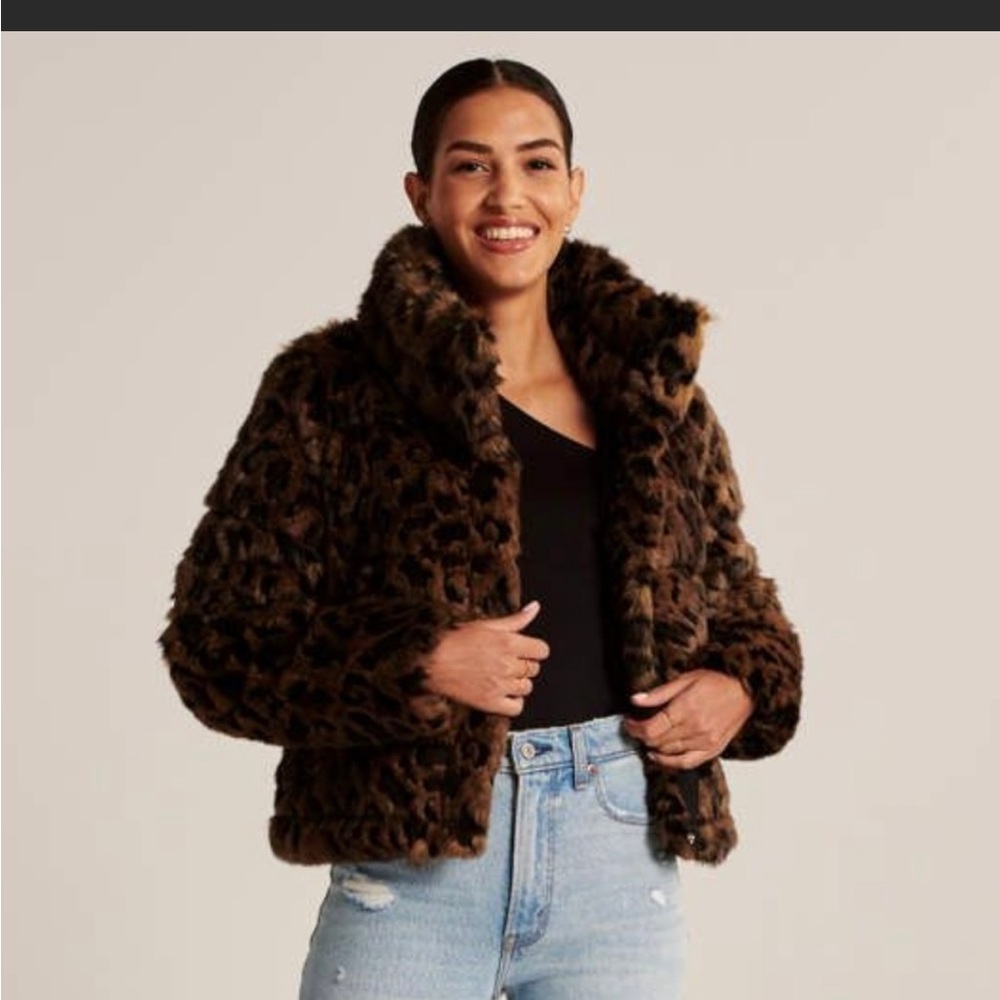 Abercrombie and Fitch faux mini puffer